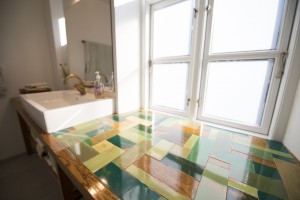 Genbyg Design – bordplade til badeværelse